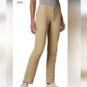 Columbia Women's Saturday Trail Pants Omni Shield 8 Short